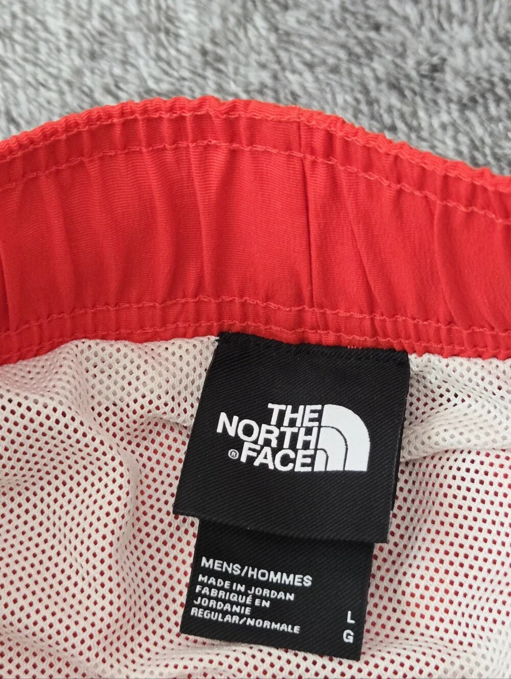 The North Face Class V Pull-On Shorts Red Men's Size L Swim Trunks Lined EUC